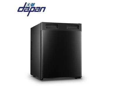 Import 13L Glass door mini size table top thermoelectric small mini refrigerator from chinese wholesale supplier and manufacturer