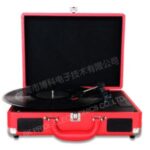 Import 4W 3-Speed Stereo Bluetooth Turntable from chinese wholesale supplier and manufacturer