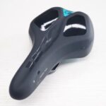 Import BICYCLE SADDLE PS900 from chinese wholesale supplier and manufacturer