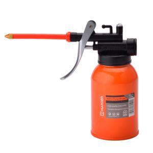 Import Pump Oil Can from chinese wholesale supplier and manufacturer