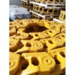 Import Sealed and Lubricated Dozer Chains from chinese wholesale supplier and manufacturer