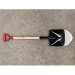 Import SHOVEL WITH WOOD HANDLE from chinese wholesale supplier and manufacturer