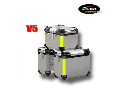Import V5-4-1 Motorcycle Aluminum Box with LED Winker 39L Top Case Side Pannier Scooter Rear from chinese wholesale supplier and manufacturer