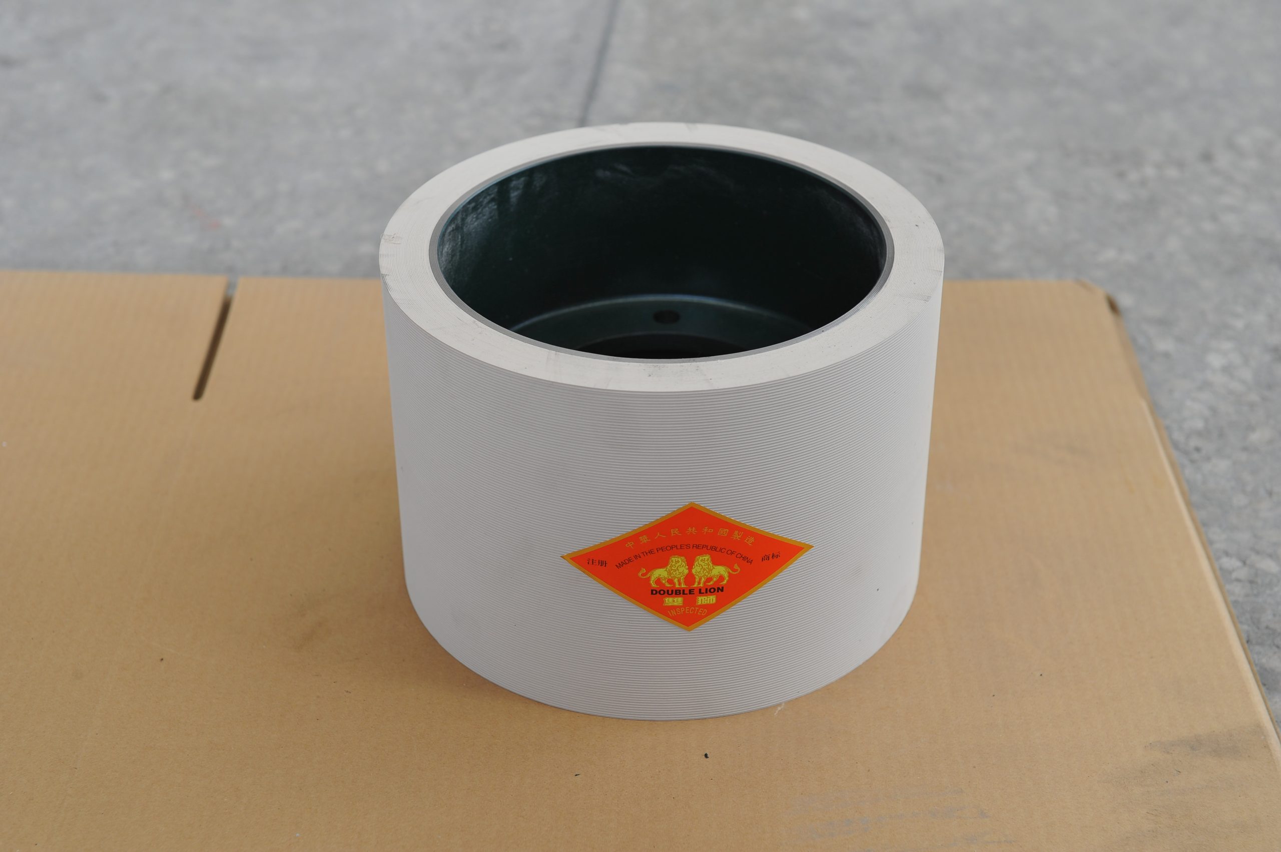 Import 6INCH RUBBER ROLLER from chinese wholesale supplier and manufacturer