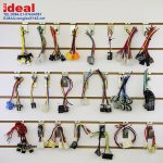 Import Lamp holder plug-in from chinese wholesale supplier and manufacturer