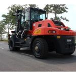 Import 16 Ton LNG Heavy Forklift Truck from chinese wholesale supplier and manufacturer