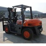 Import 5Ton Diesel Forklift Diesel Engine work in warehouse and Rental from chinese wholesale supplier and manufacturer