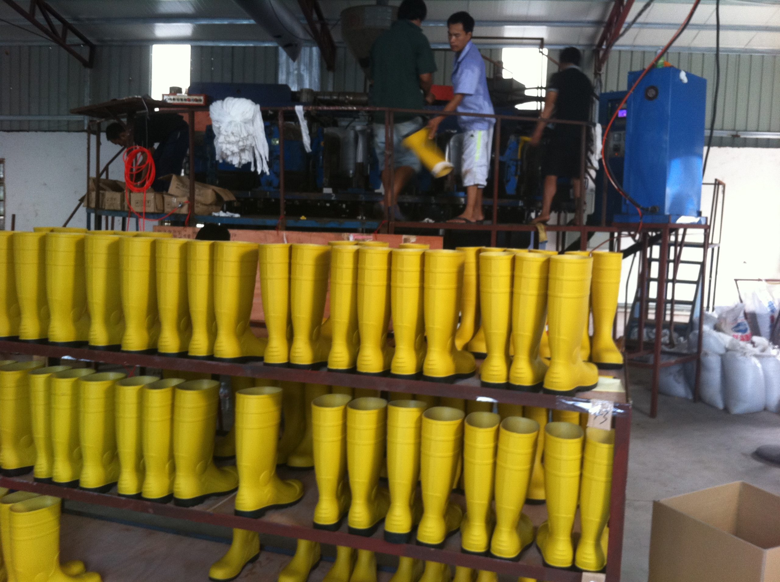 Import PVC BOOTS from chinese wholesale supplier and manufacturer