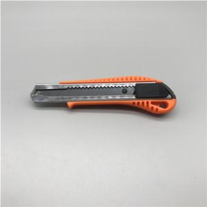 Import Hot sales cheap 18mm plastic sliding blade snap off box cutter knife from chinese wholesale supplier and manufacturer