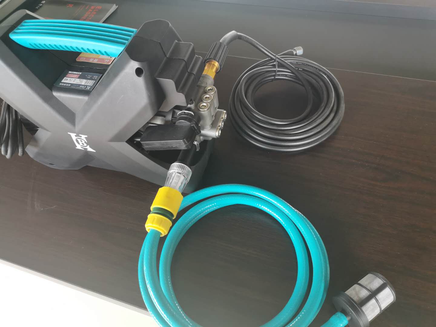 Import high pressure washer(with pressure gauge) from chinese wholesale supplier and manufacturer