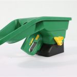 Import Hand Crank Spreader from chinese wholesale supplier and manufacturer
