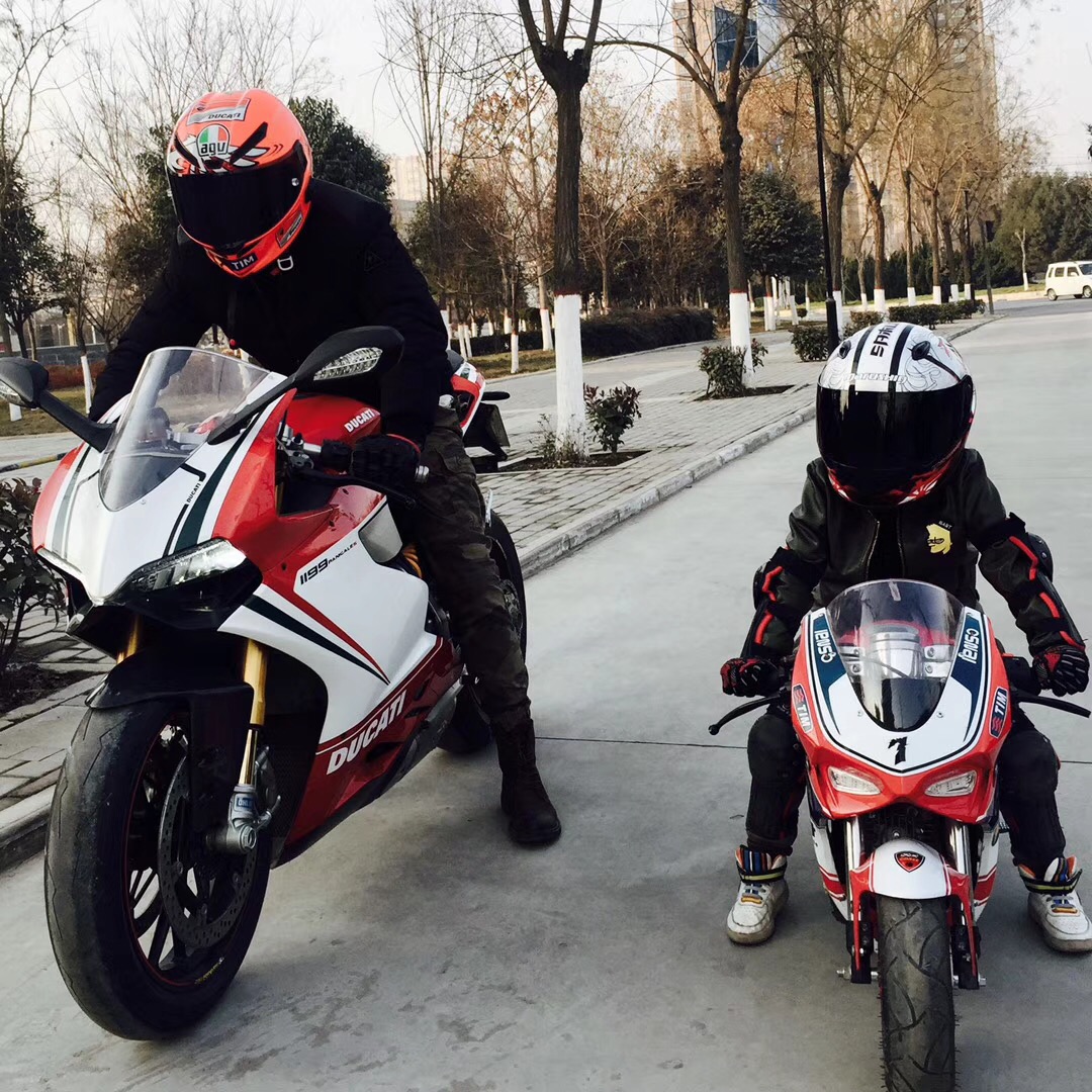 Import 50CC 4 Stroke Mini Moto 2 Wheel pocket bike from chinese wholesale supplier and manufacturer
