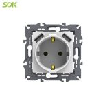 Import Schuko power socket with double USB port 3.1A 16A with Screw Terminal from chinese wholesale supplier and manufacturer
