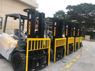 Import 4 Ton Diesel Small Forklift Attachment Paper Roll from chinese wholesale supplier and manufacturer