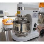 Import BH5 TABLE TOP FOOD MIXER / STAND MIXER / CAKE MIXER / PLANETARY MIXER / BATIDORA / MIXER from chinese wholesale supplier and manufacturer