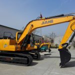 Import Crawler excavator from chinese wholesale supplier and manufacturer