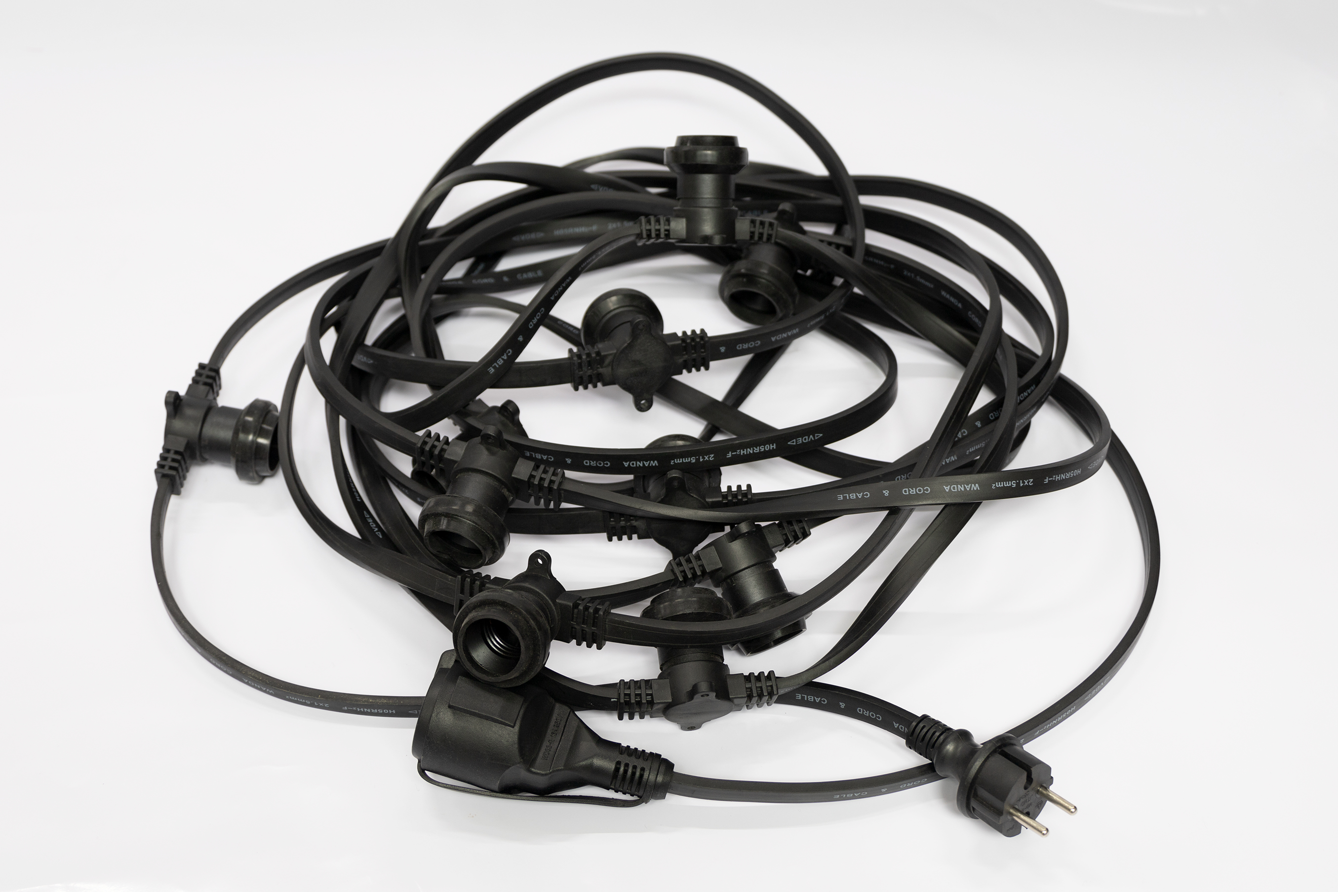 Import IP44 flat-cable E27 Party Light Set from chinese wholesale supplier and manufacturer