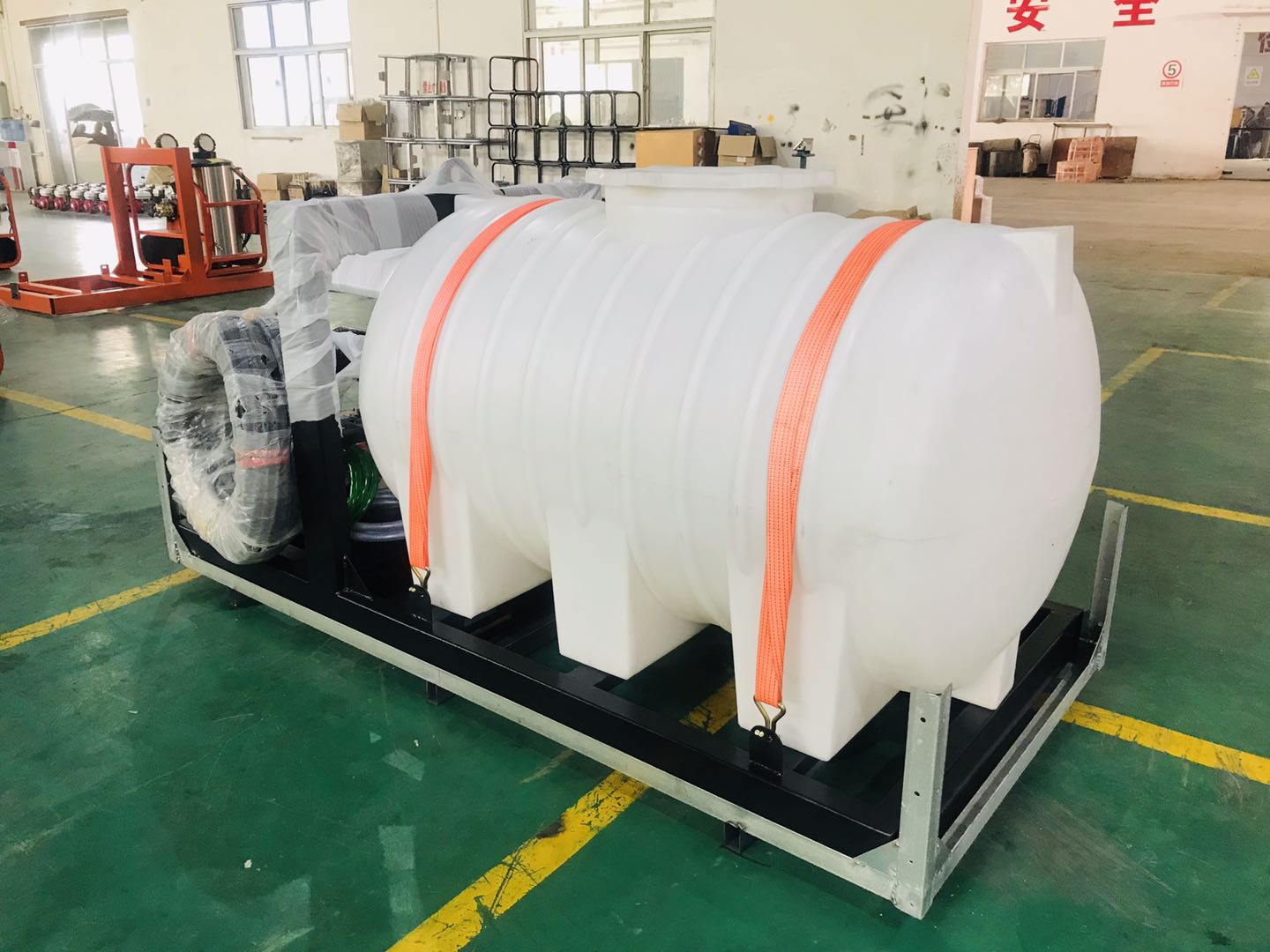 Import High Pressure Washer with larger water tank from chinese wholesale supplier and manufacturer