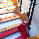 Import manual pallet truck from chinese wholesale supplier and manufacturer