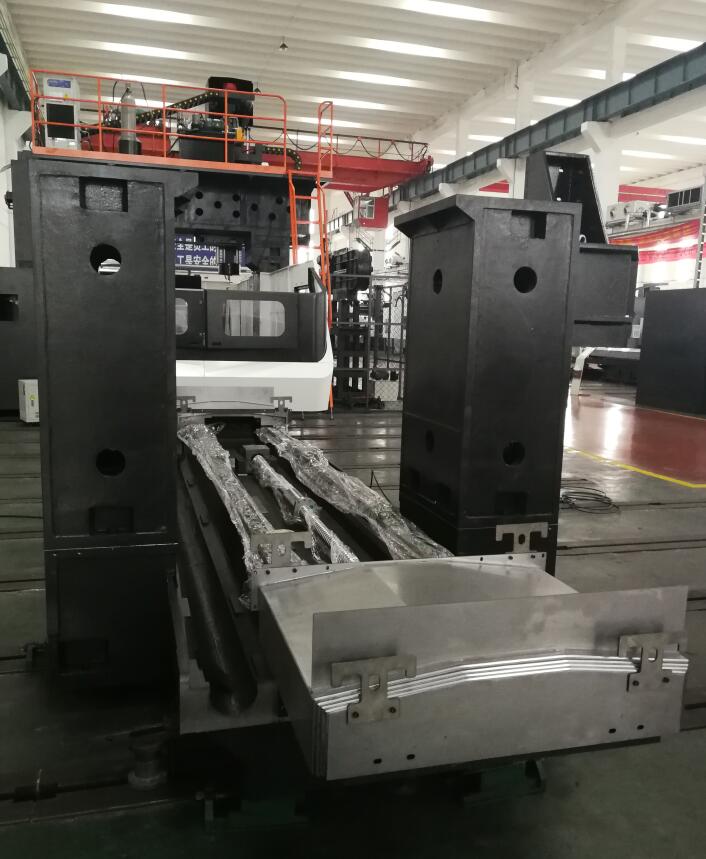 Import GANTRY TYPE MACHINING CENTER GMC1120 from chinese wholesale supplier and manufacturer