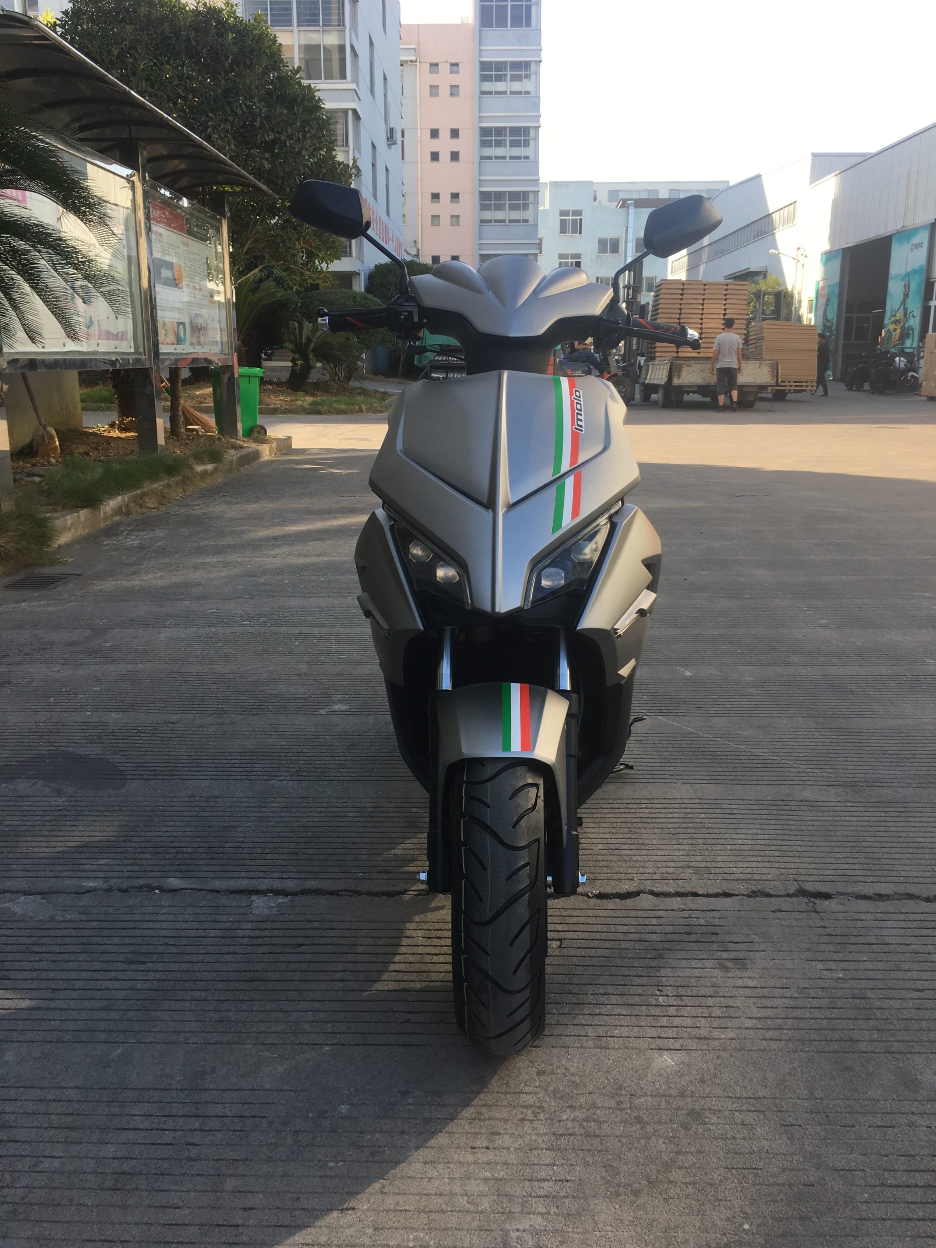 Import TS IMOLA50/125/150CC EEC SPORTY SCOOTER from chinese wholesale supplier and manufacturer